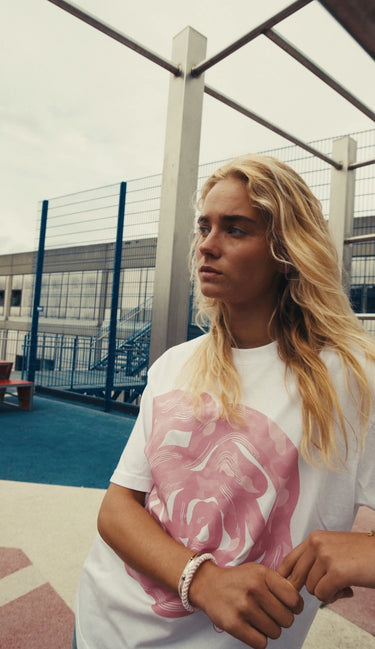 Pink Camo Wavy T-shirt (White)
