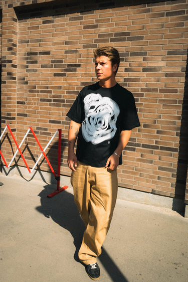 Wavy T-shirt (Black)